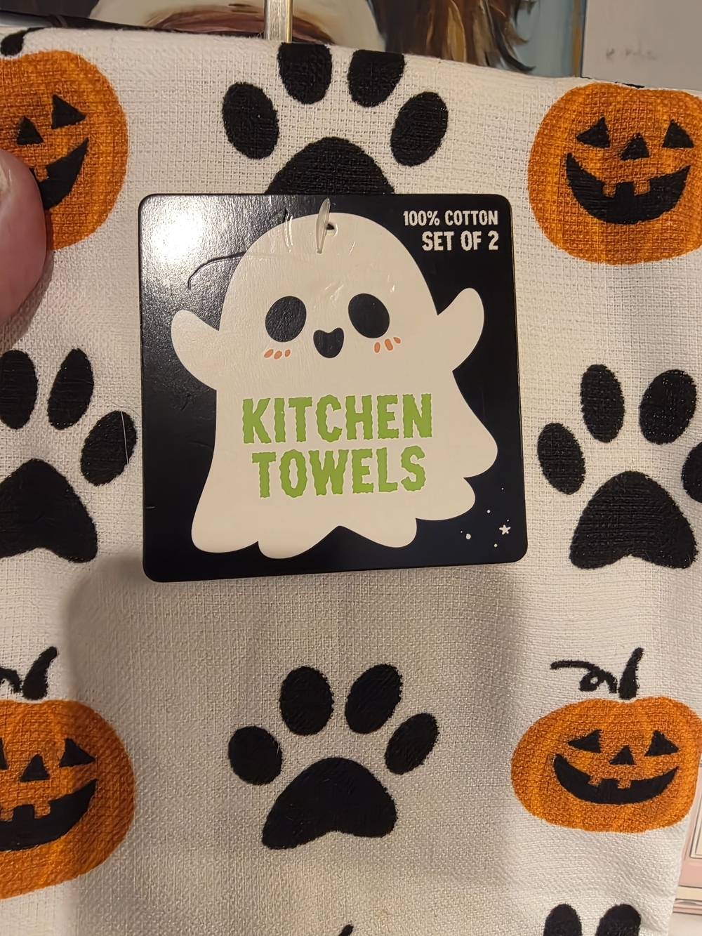 Towels with Pumpkin & Black Paw Print - Set of 2 - Picture 3 of 3